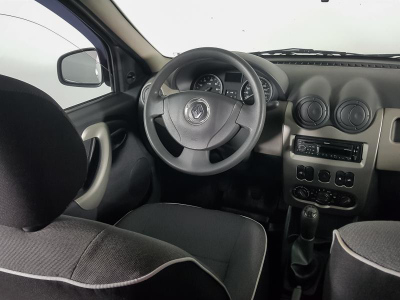 Renault Logan 1.6 MT (84 л. с.)