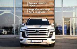 Toyota Land Cruiser 300 3.4 AT 4WD (415 л.с.) Премиум + Автомобили с пробегом Шымкент  