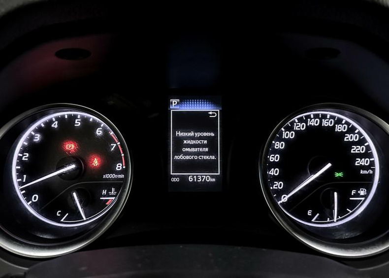 Toyota Camry 2.5 AT FWD (181 л.с.) Элеганс B3 A-motors Автомобили с пробегом Астана