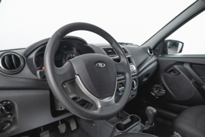 LADA Новая Granta хетчбэк 1.6 MT 8кл (87 л. с.)