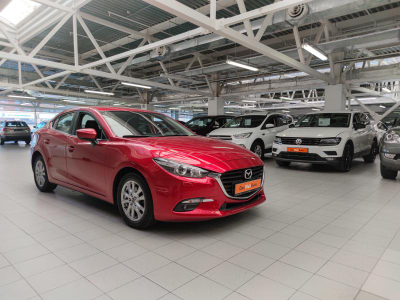 Mazda 3 1.5 AT (120 л.с.)