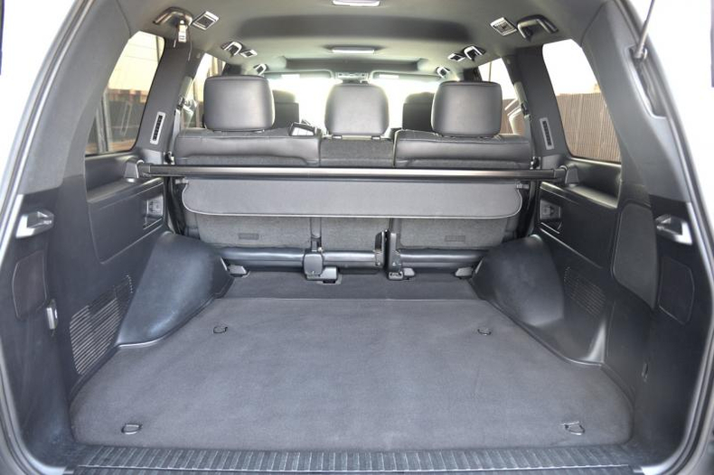 Lexus LX 5.7 AT 4WD (383 л.с.) 570 Black Vision 7 м QB Автомобили с пробегом Шымкент  