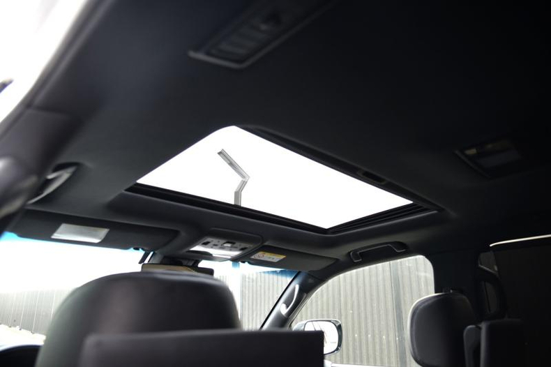 Lexus LX 5.7 AT 4WD (383 л.с.) 570 Black Vision II 5 м QB Автомобили с пробегом Шымкент  