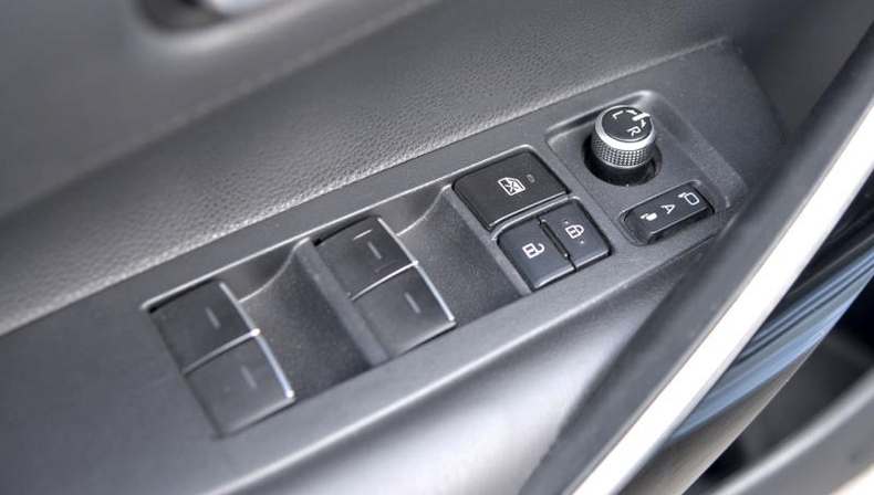 Toyota Corolla 1.6 CVT FWD (122 л.с.) Престиж Автомобили с пробегом Шымкент  