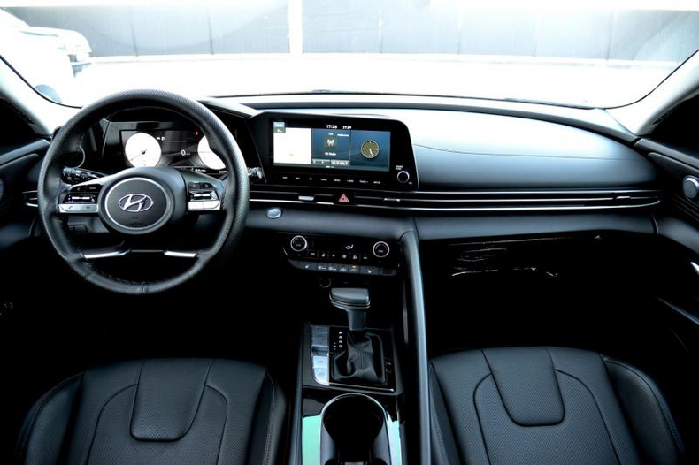 Hyundai Новая Elantra 2.0 6AT FWD (152 л.с.) Elegance Автомобили с пробегом Шымкент  