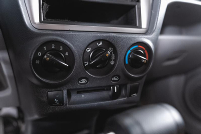 Kia Picanto 1.1 AT (65 л. с.)