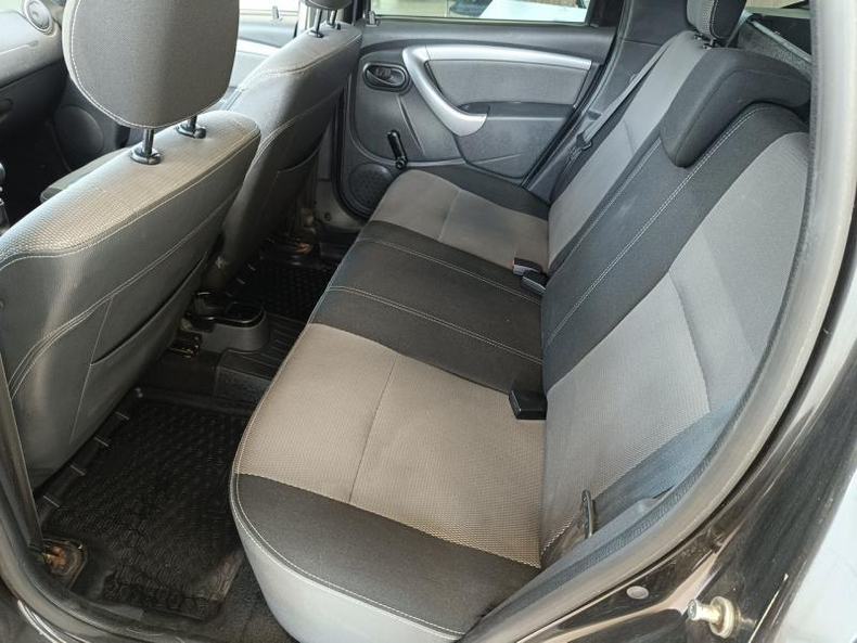 Renault 1.6 MT 4x4 (102 л. с.) Luxe Privilege Твоё авто (Киров)