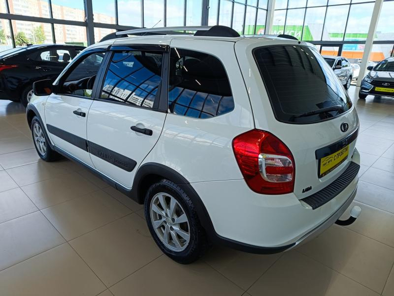 LADA (ВАЗ) Kalina Cross 1.6 MT FWD (106 л.с.) Luxe Твоё авто (Киров)